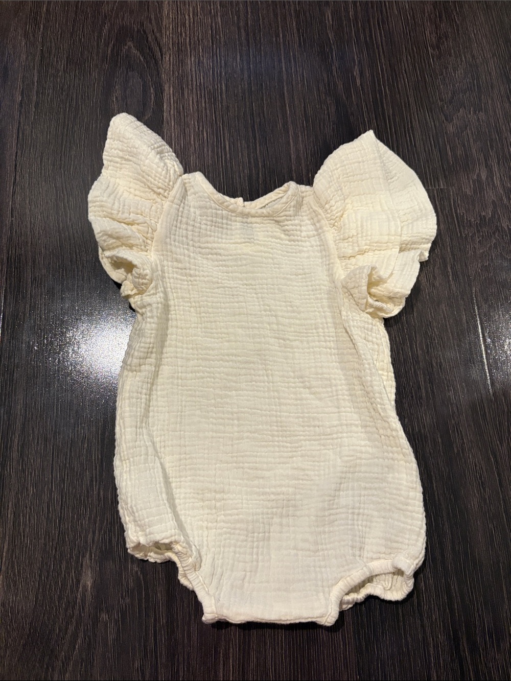 Oat 100% cotton light yellow ruffle sleeve onesie